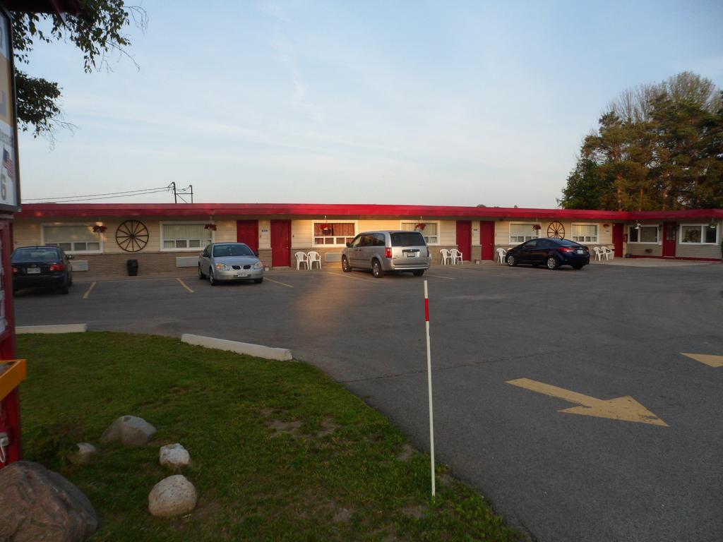 The Silver Birch Motel Goderich Extérieur photo