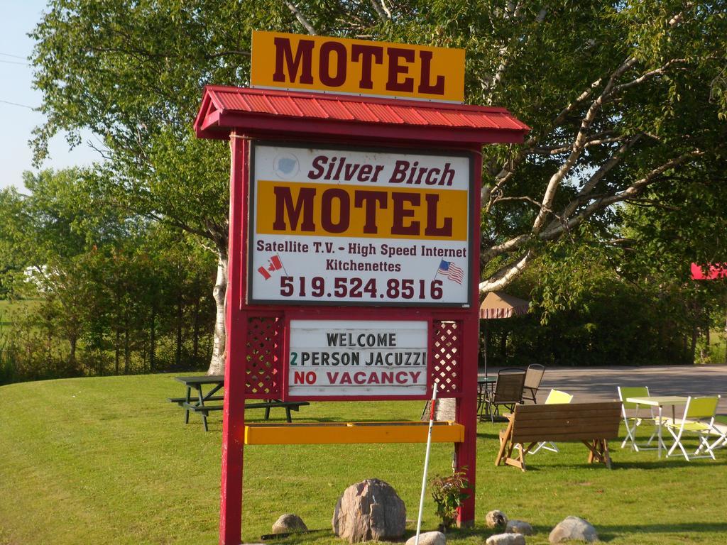 The Silver Birch Motel Goderich Extérieur photo