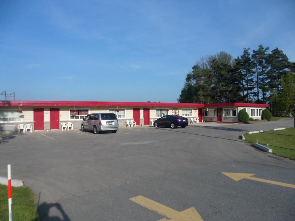 The Silver Birch Motel Goderich Extérieur photo